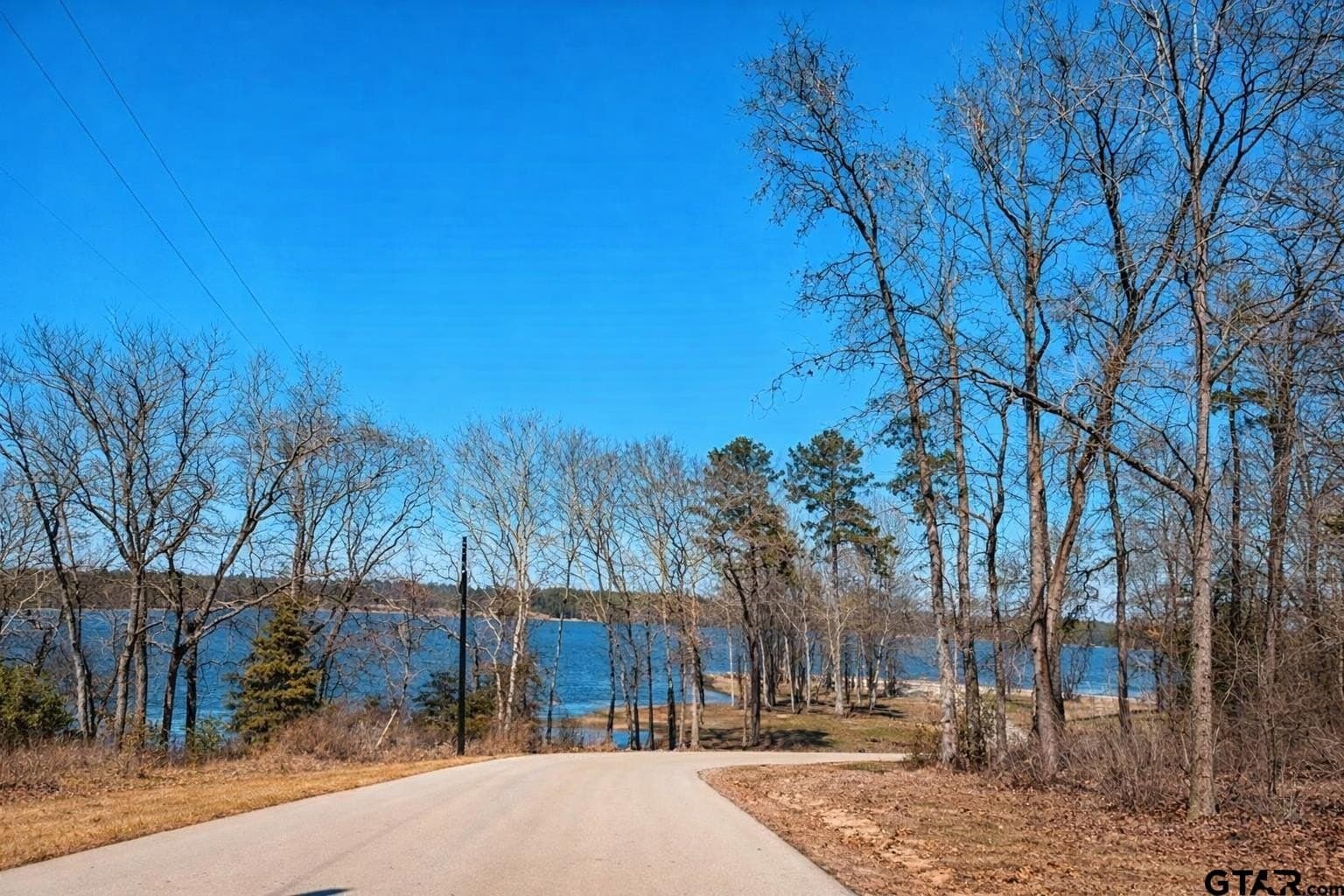 2.08 acres in Henderson County gallery image 2