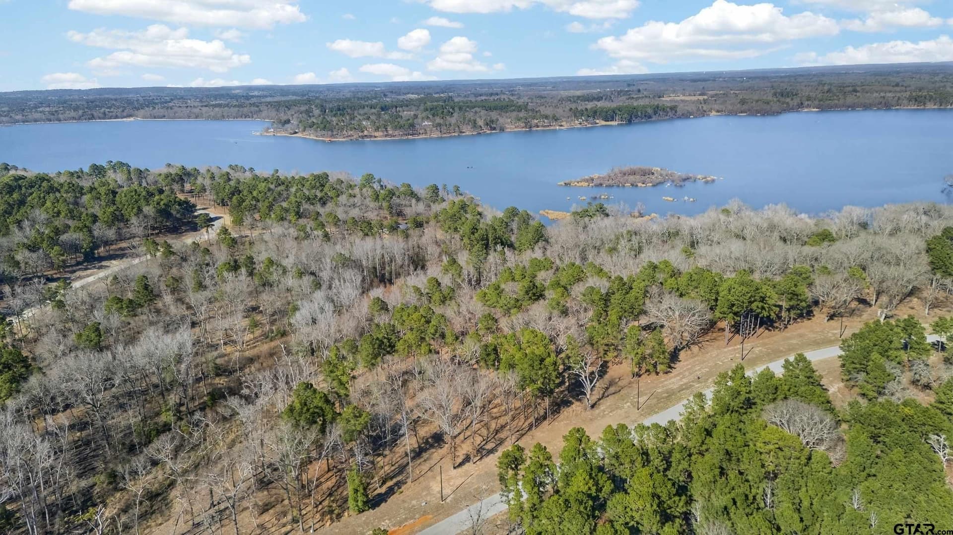 2.08 acres in Henderson County gallery image 4