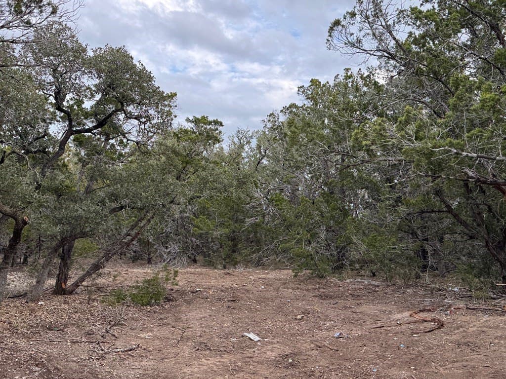 5.84 acres in Bandera County - photo 6