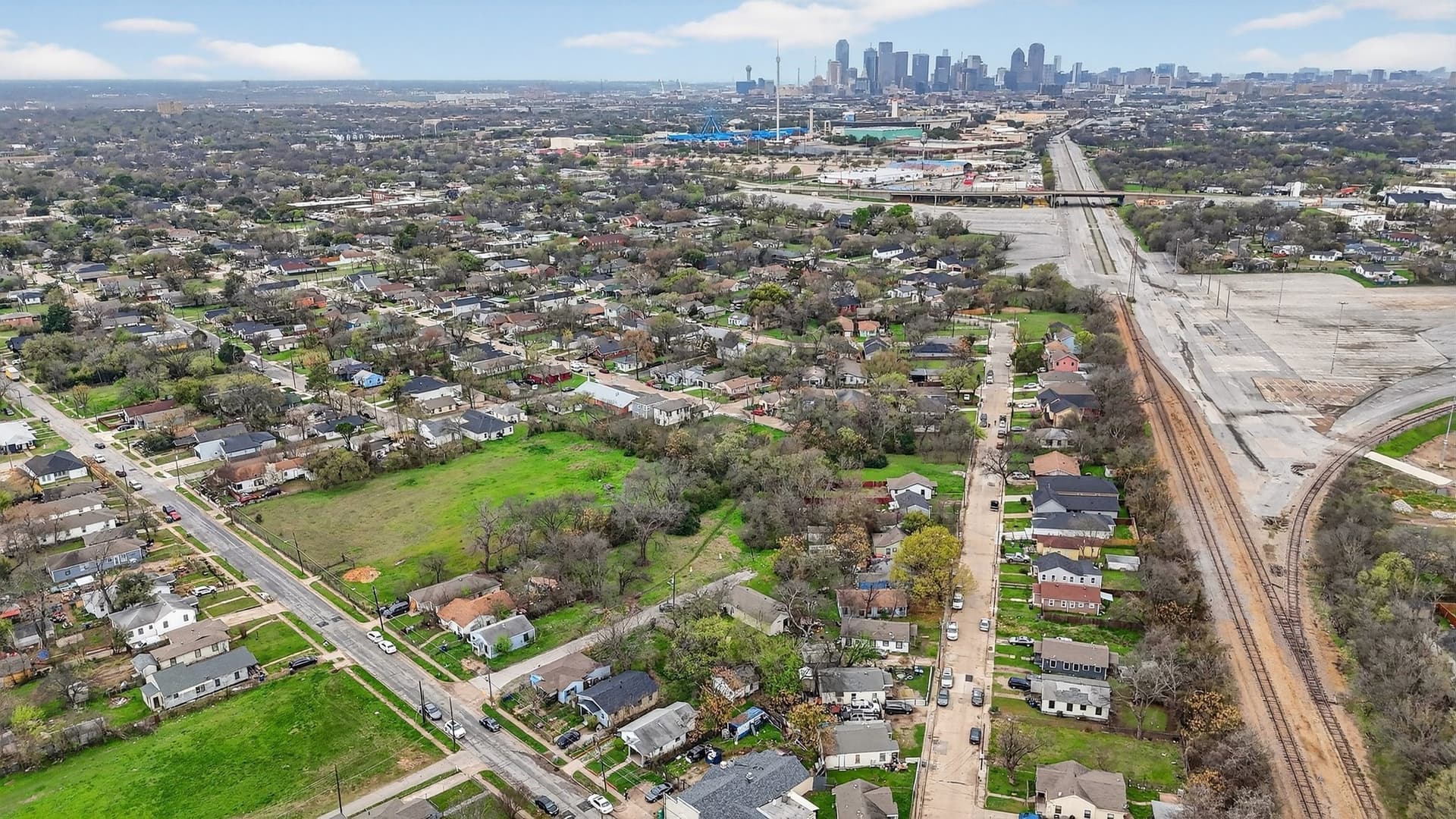 1 acres in Dallas County - photo 7