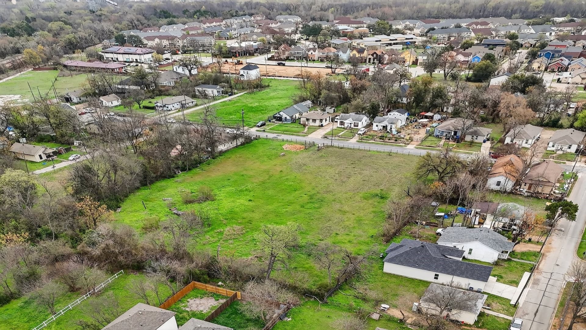 1 acres in Dallas County - photo 3