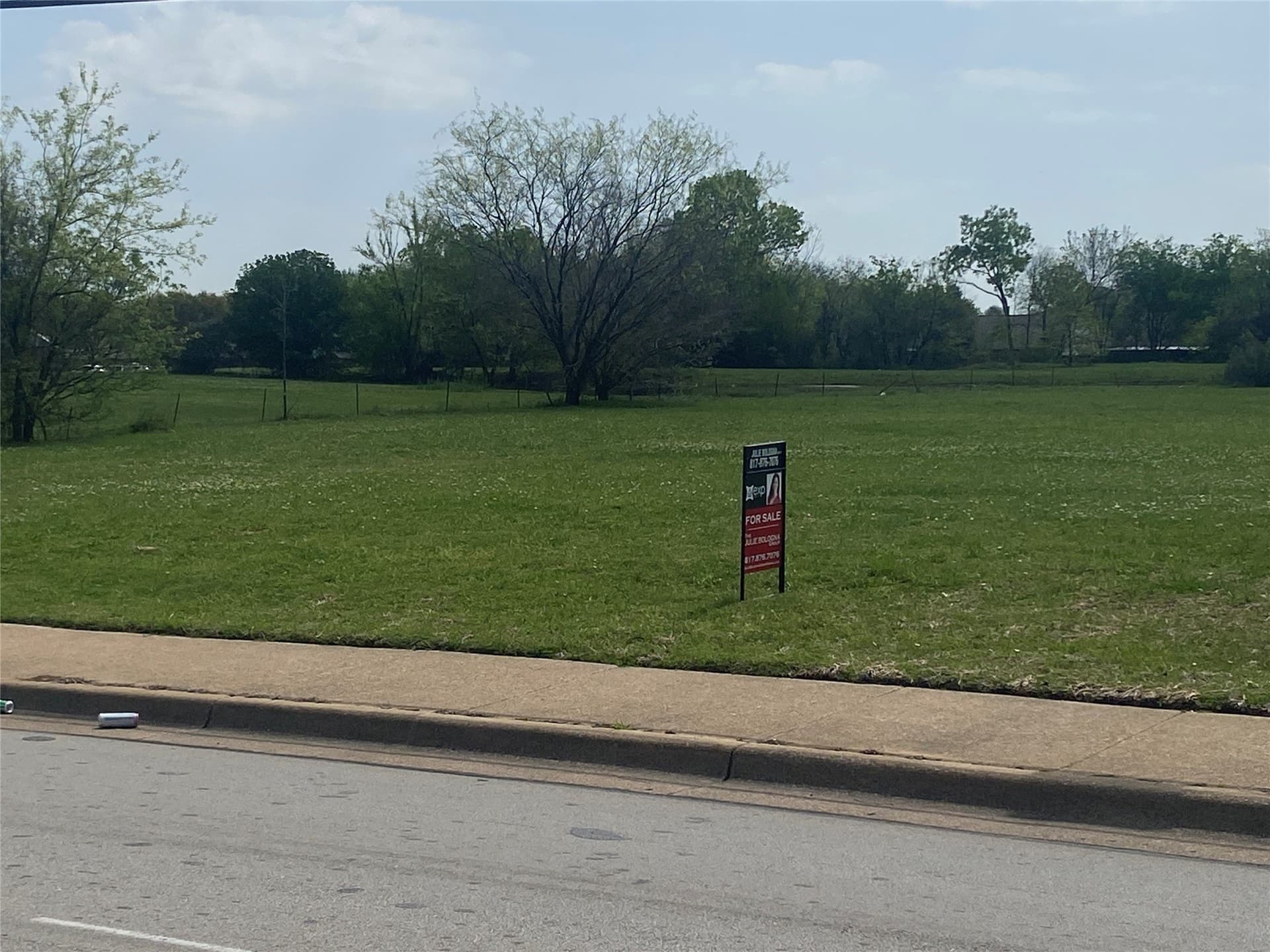 1.25 acres in Tarrant County - photo 15