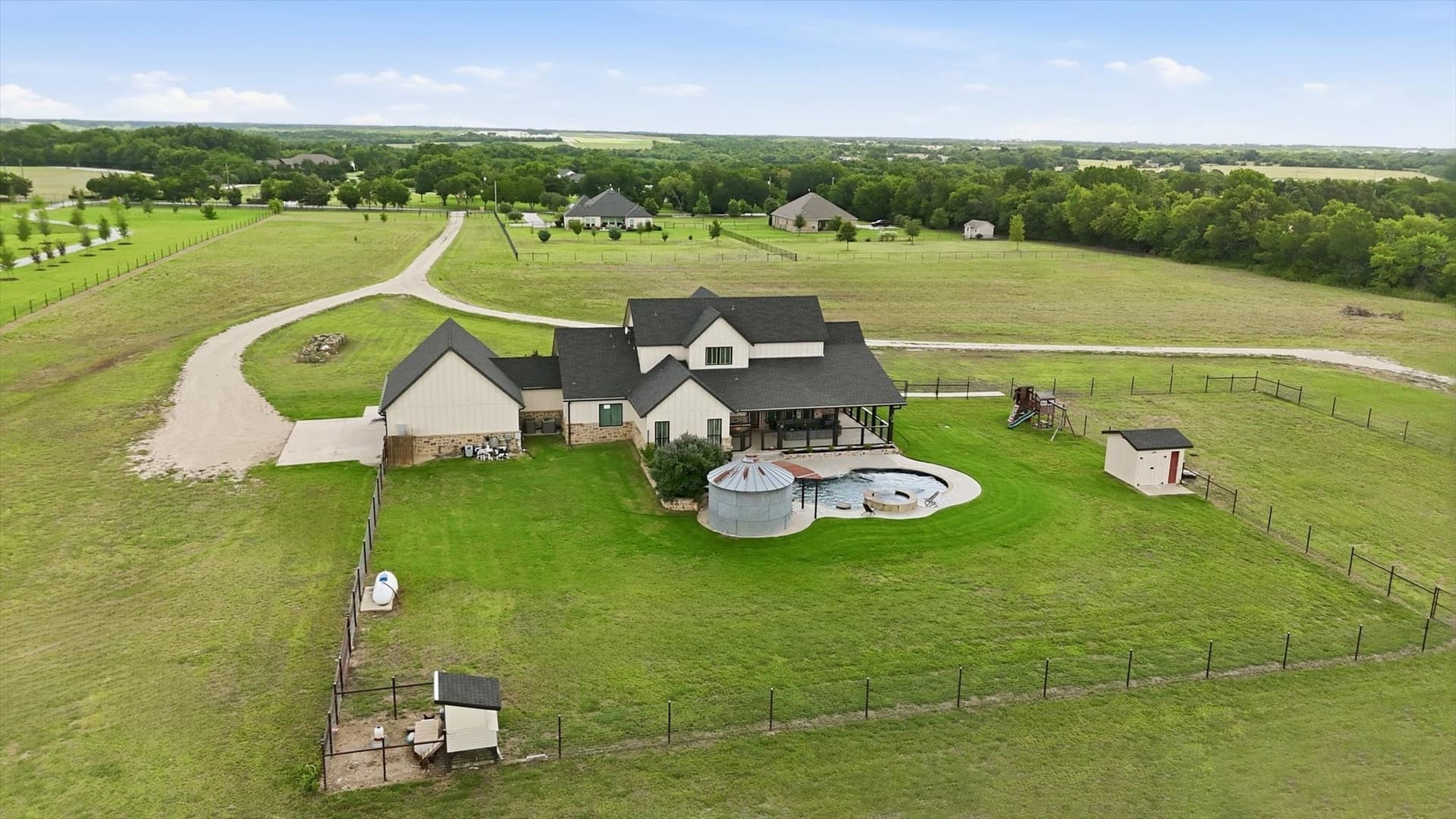 11.18 acres in Ellis County - photo 3