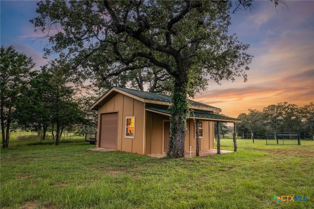 73.53 acres in Gonzales County - photo 6