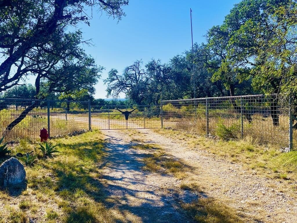 73 acres in Kimble County