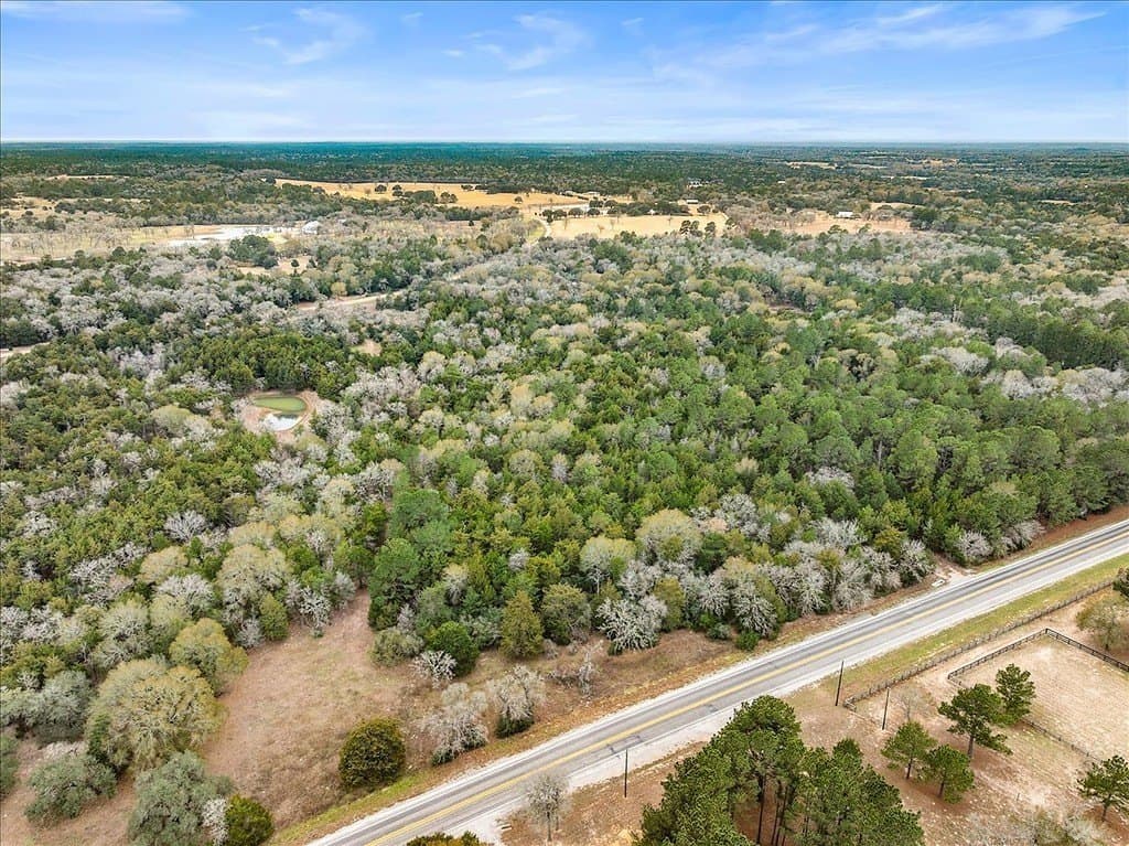 14.94 acres in Colorado County featured view