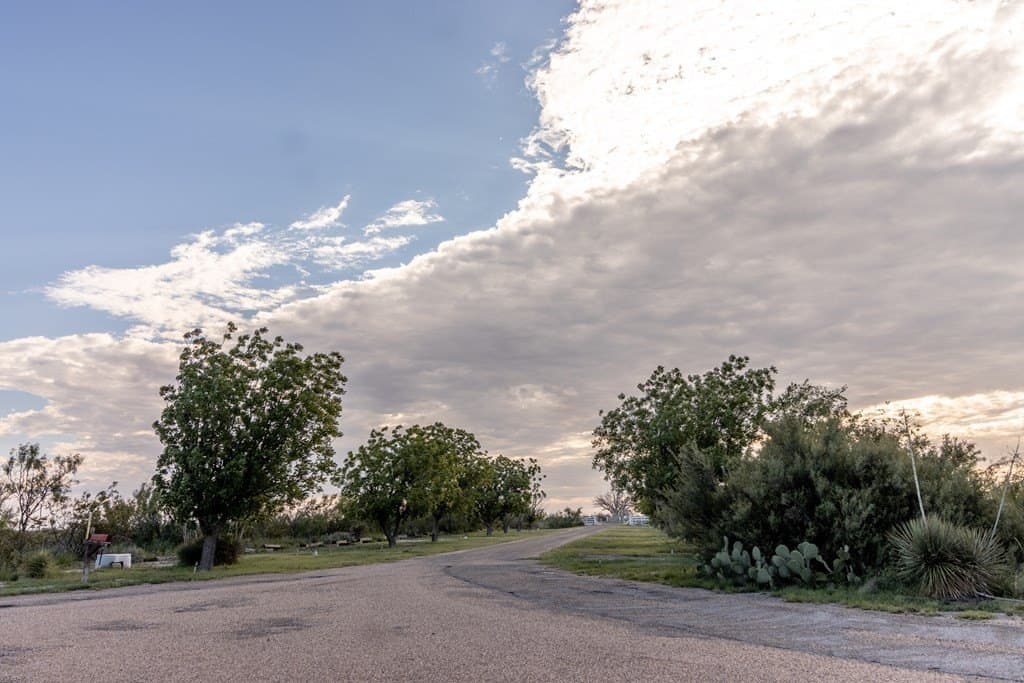 20 acres in Pecos County gallery image 3