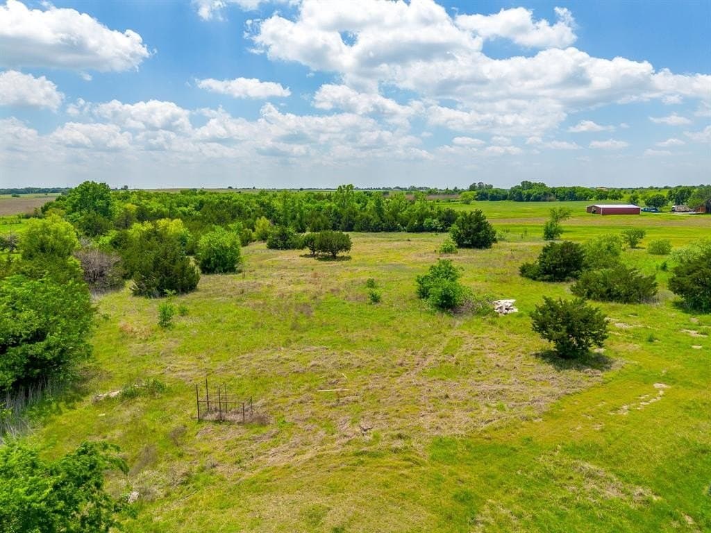 8.5 acres in Johnson County featured view