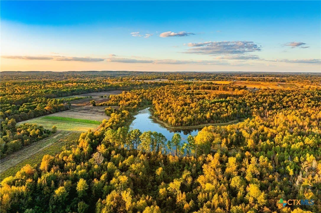 265 acres in Henderson County - photo 2