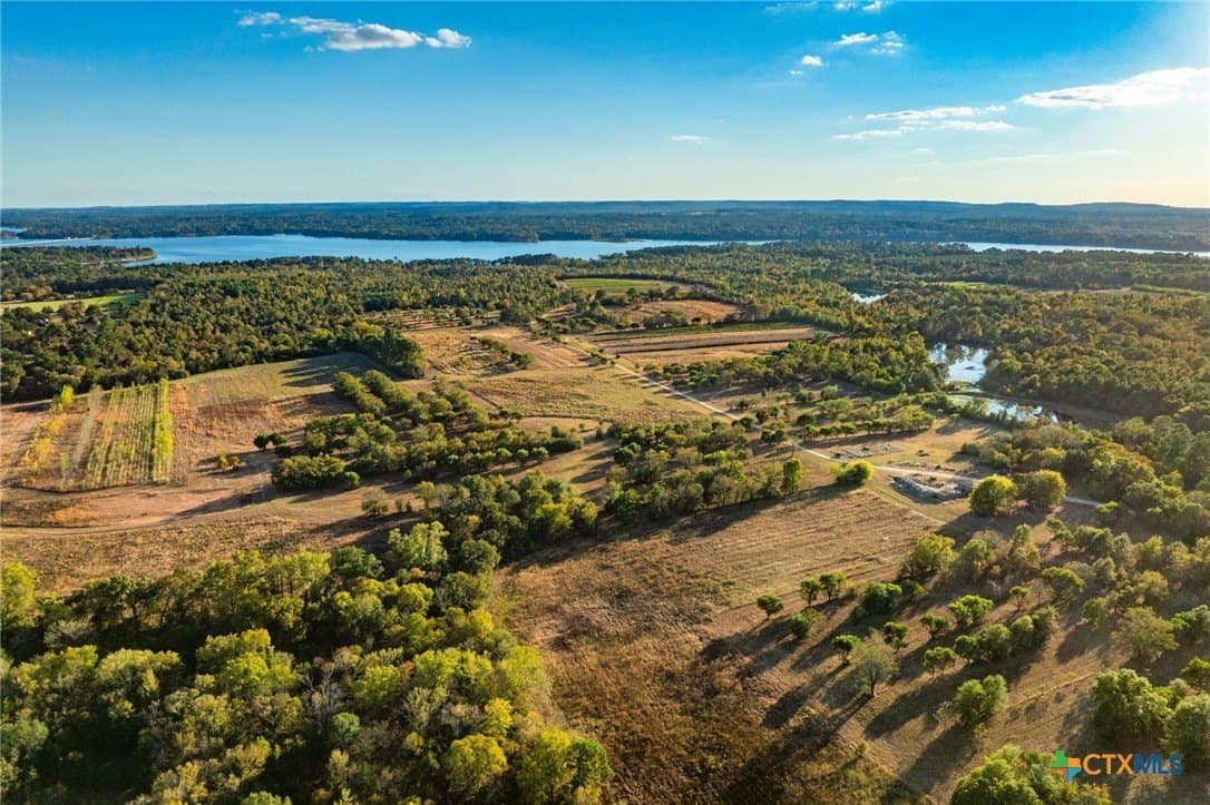 265 acres in Henderson County - photo 9