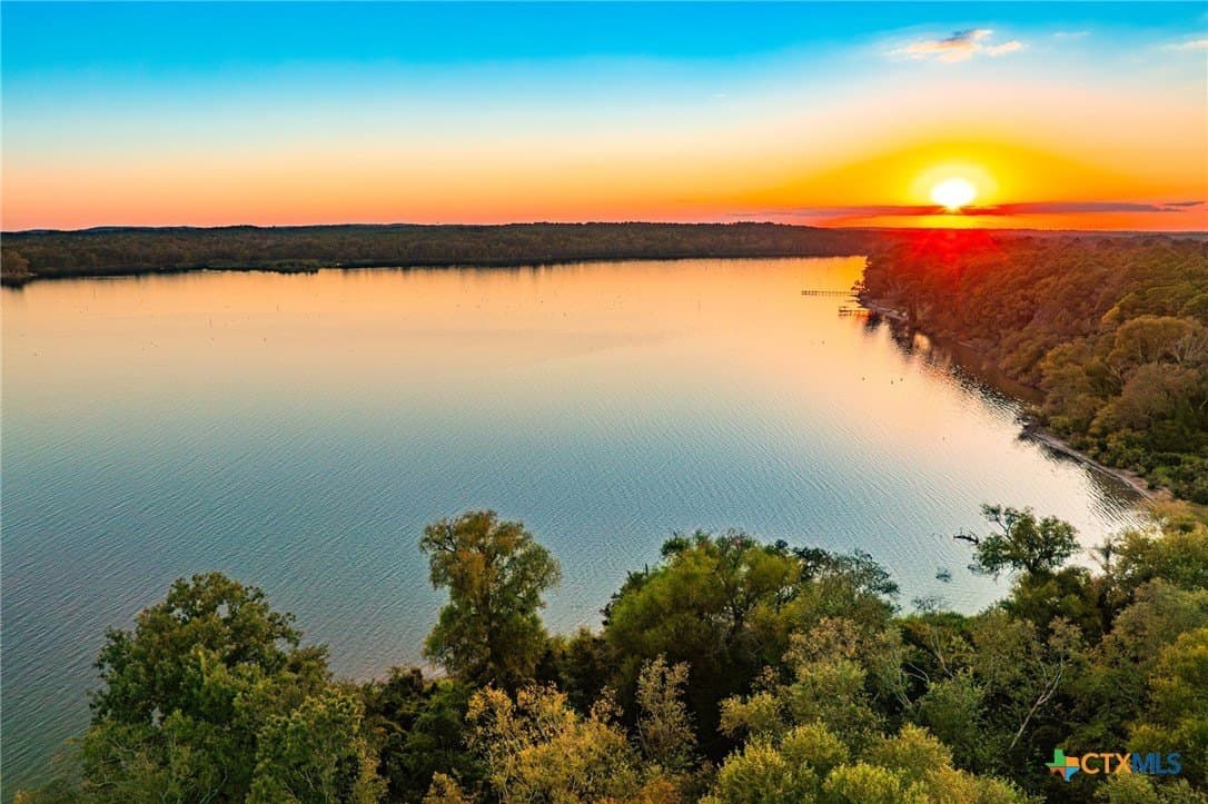 265 acres in Henderson County - photo 3