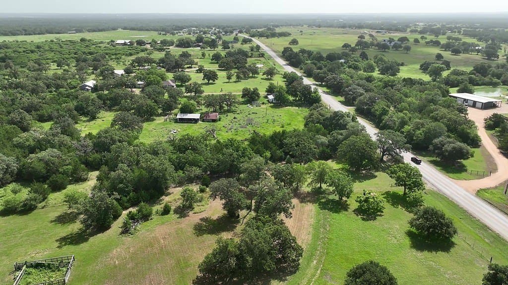 17 acres in Fayette County gallery image 3