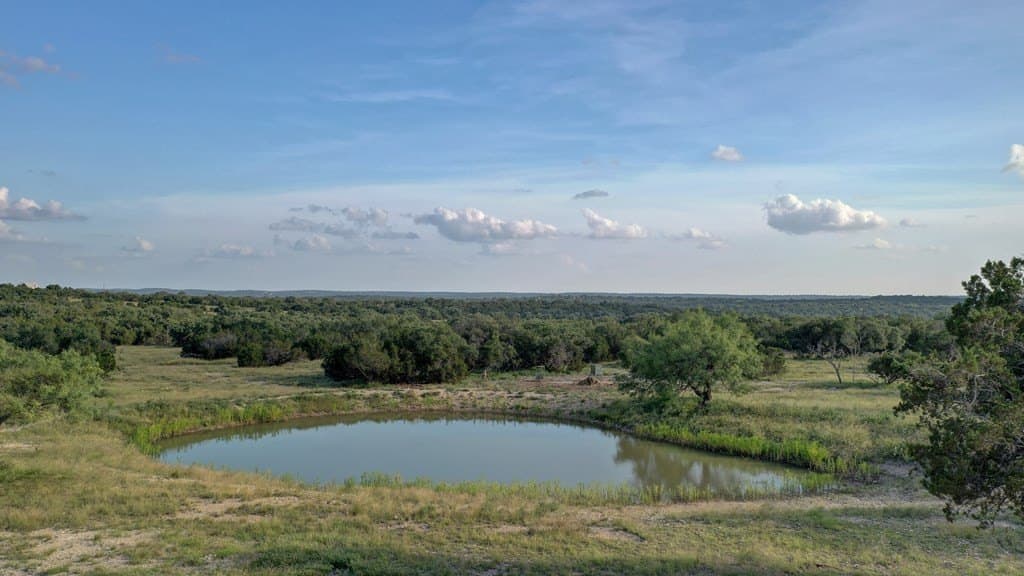 100 acres in Kimble County gallery image 3