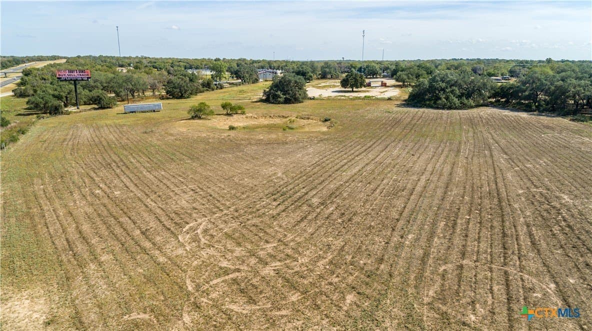 15 acres in Bexar County - photo 8