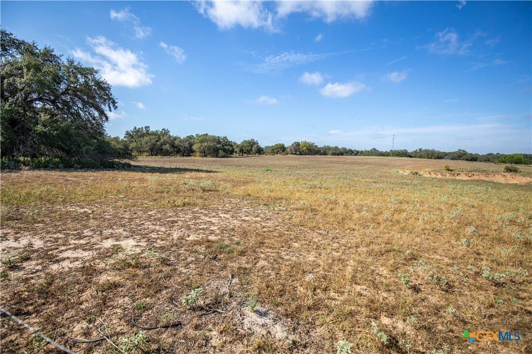 15 acres in Bexar County - photo 24