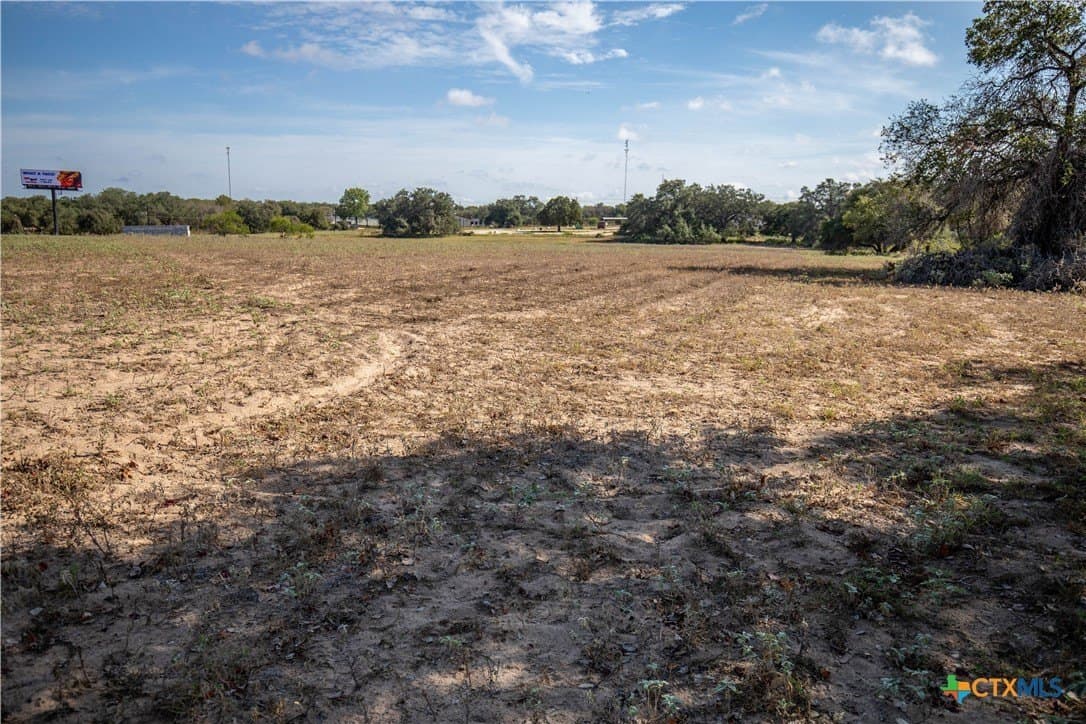 15 acres in Bexar County - photo 41