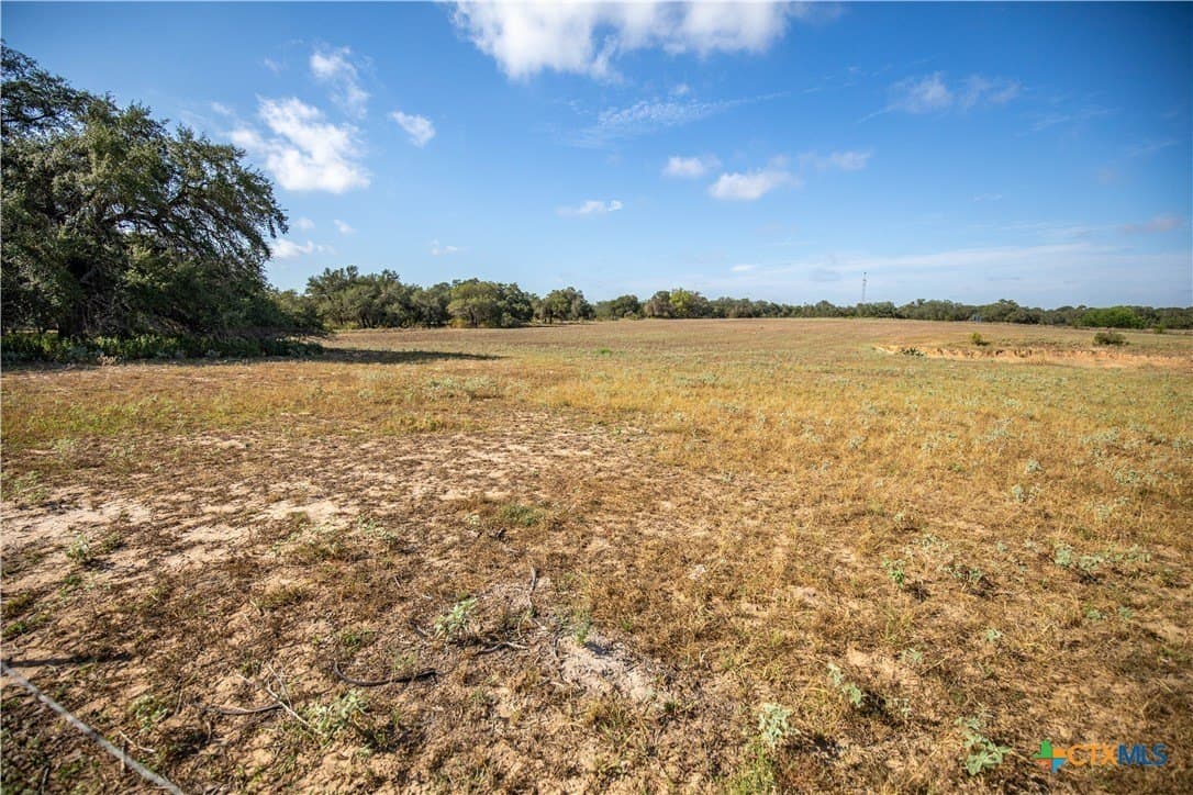 15 acres in Bexar County - photo 22