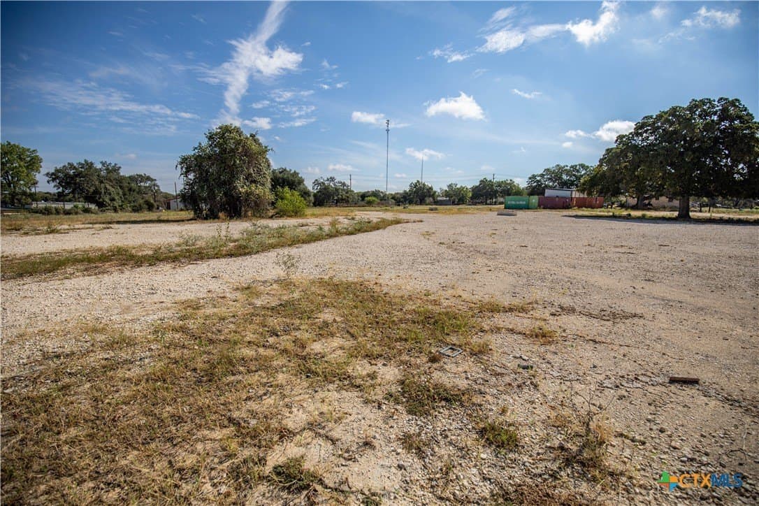 15 acres in Bexar County - photo 47