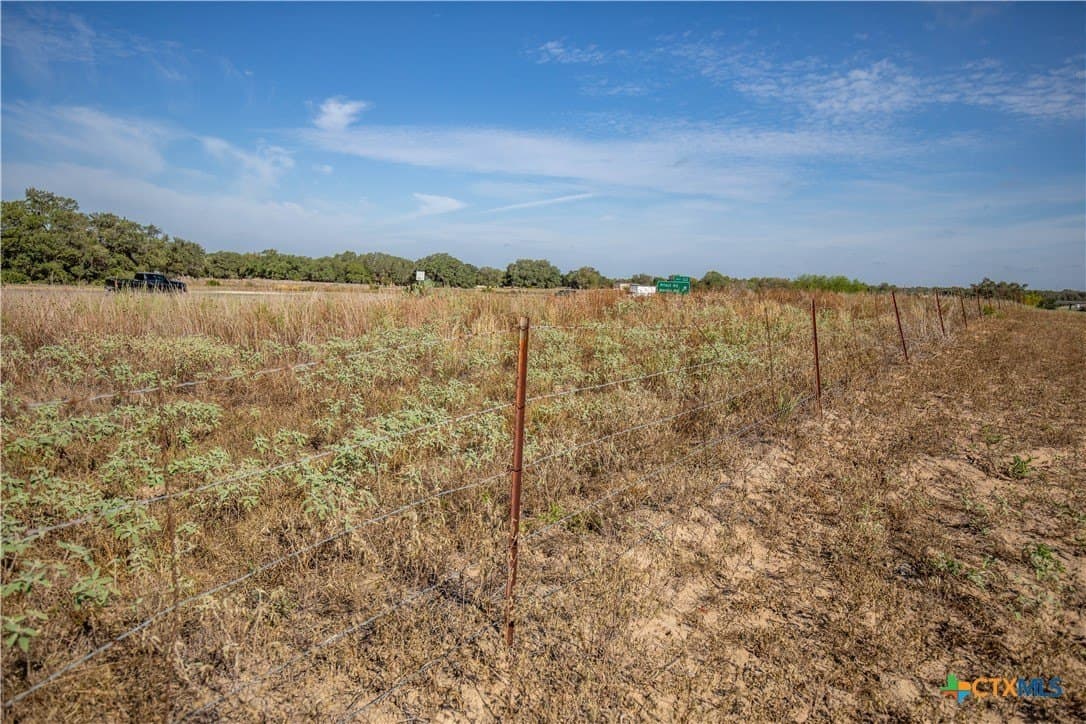 15 acres in Bexar County - photo 38