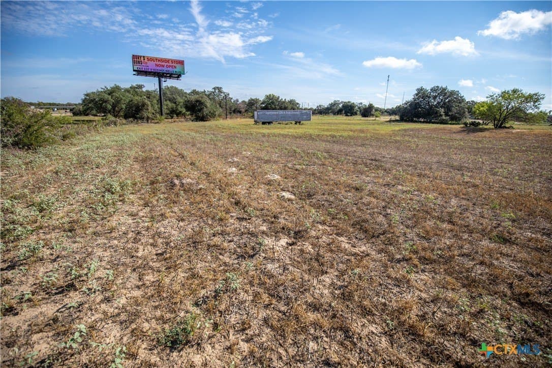 15 acres in Bexar County - photo 30