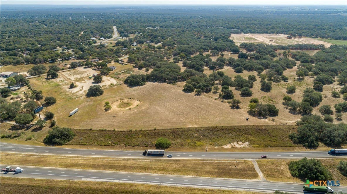 15 acres in Bexar County gallery image 3