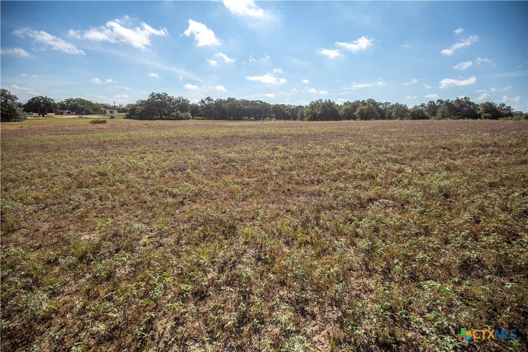 15 acres in Bexar County - photo 33