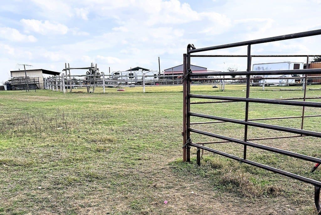 38.1 acres in Lavaca County - photo 15