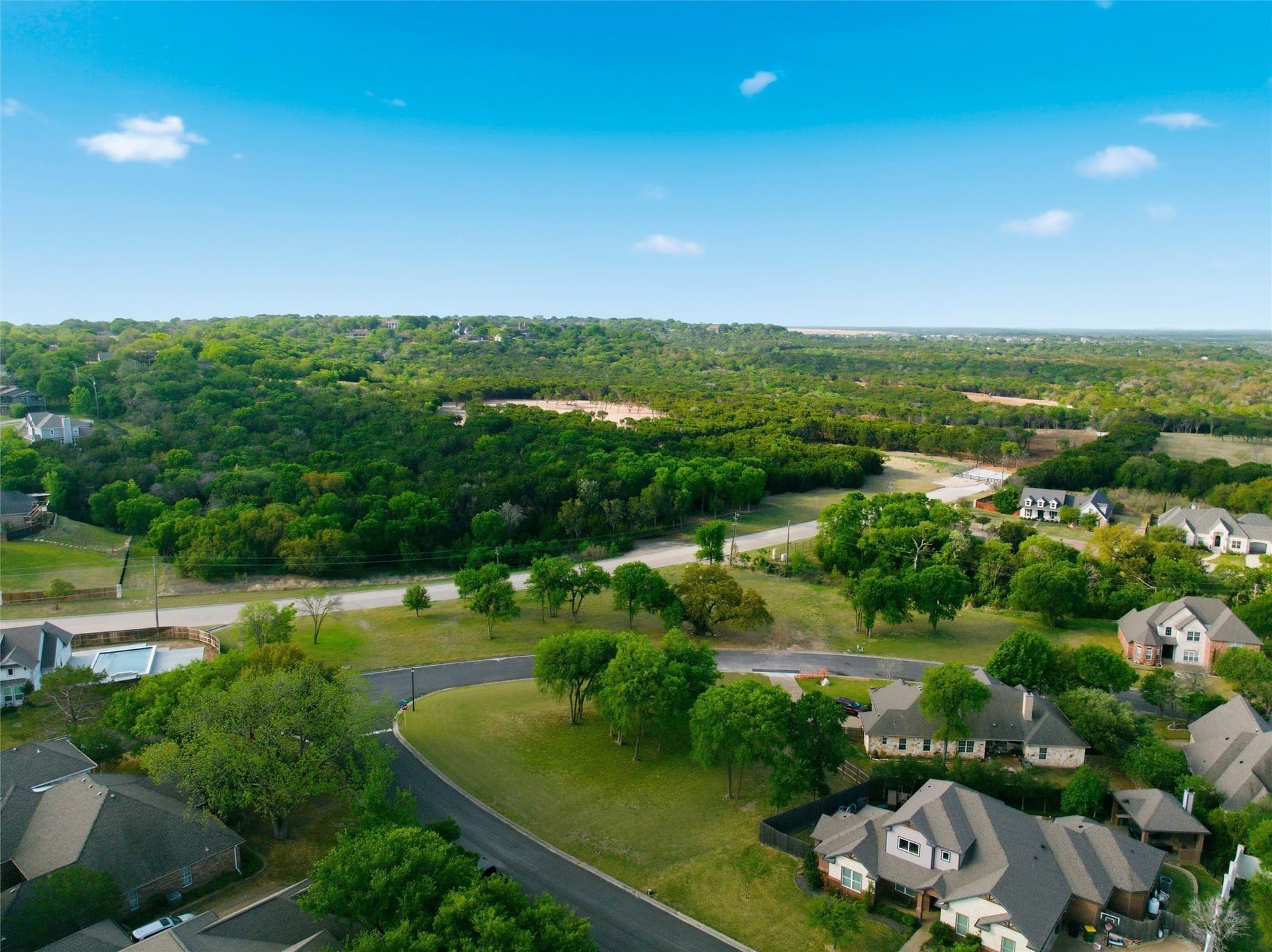 0.32 acres in McLennan County - photo 7