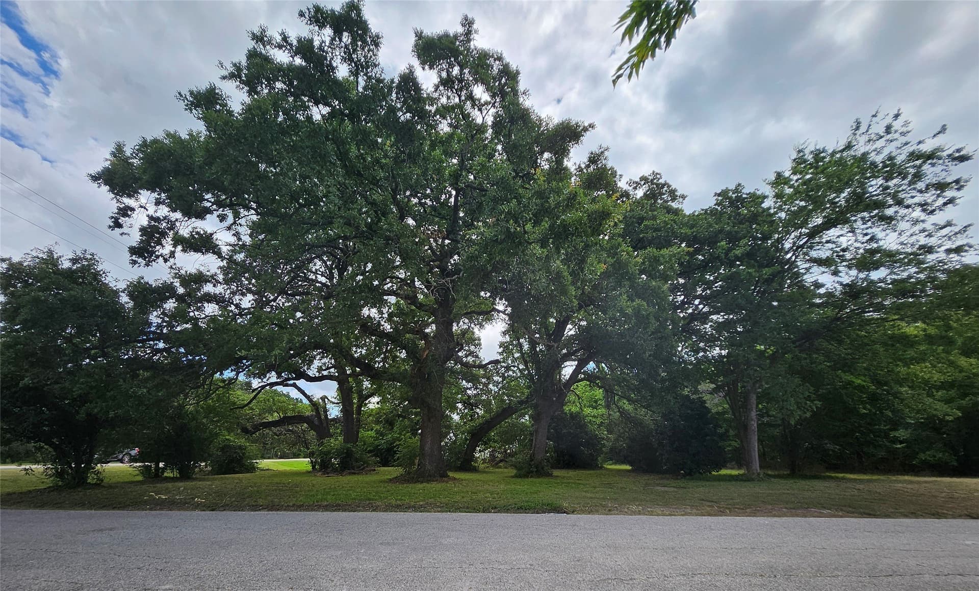 0.28 acres in Hunt County