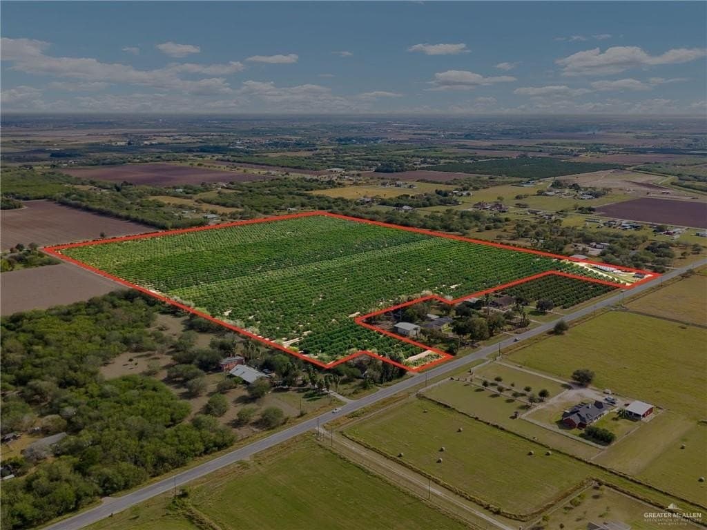 51.92 acres in Cameron County