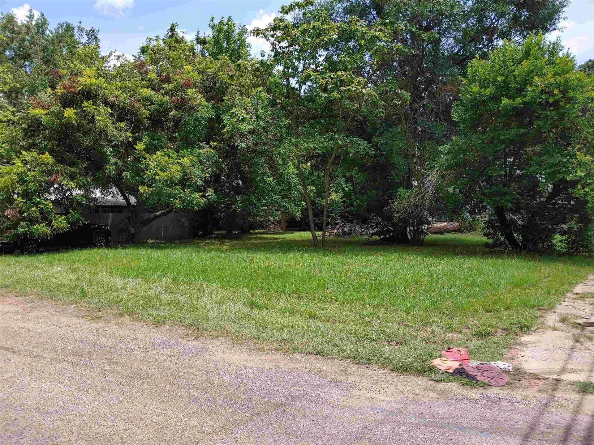 0.23 acres in Lamar County