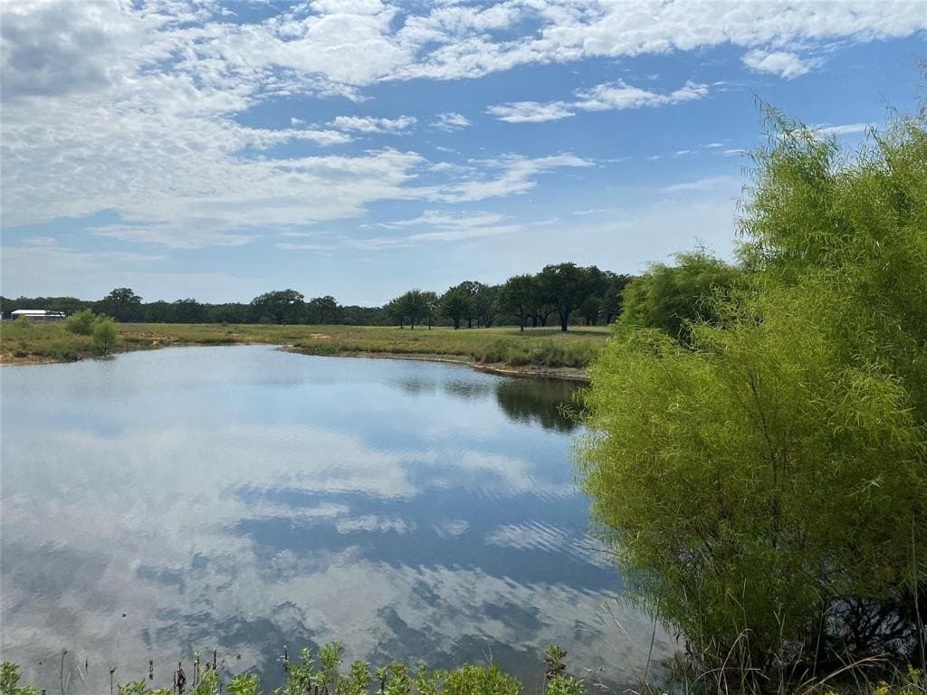 2.22 acres in Parker County gallery image 3