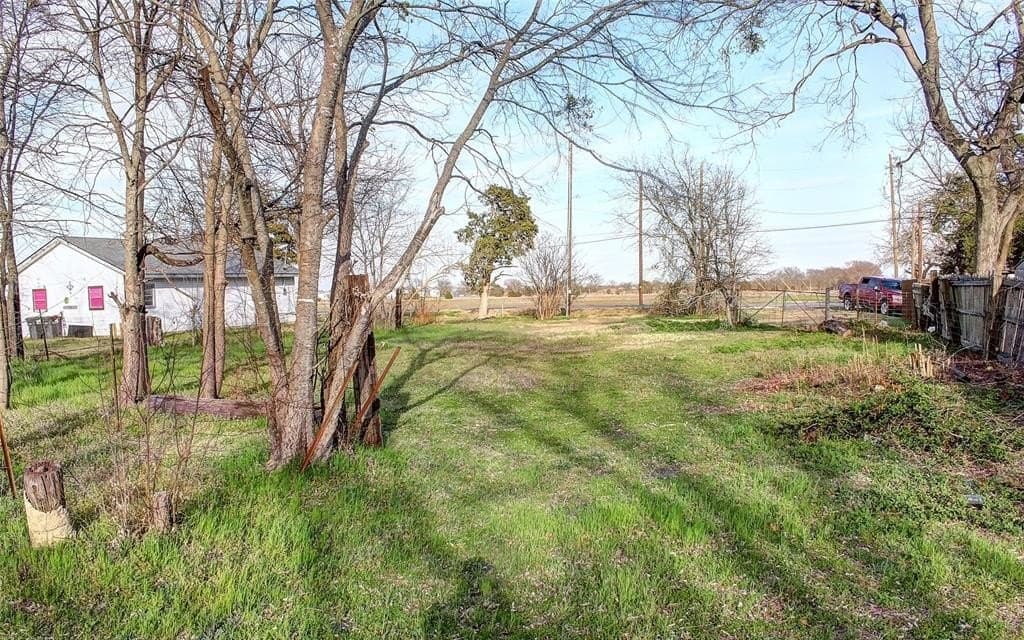 0.5 acres in Collin County gallery image 2