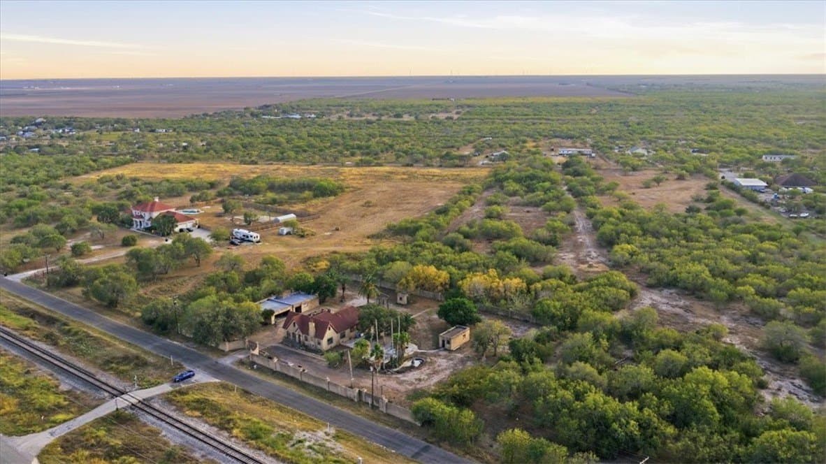 87,120 acres in San Patricio County - photo 35