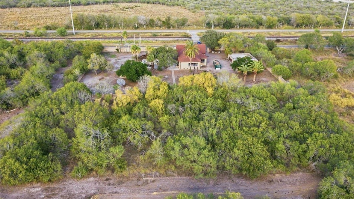 87,120 acres in San Patricio County - photo 34