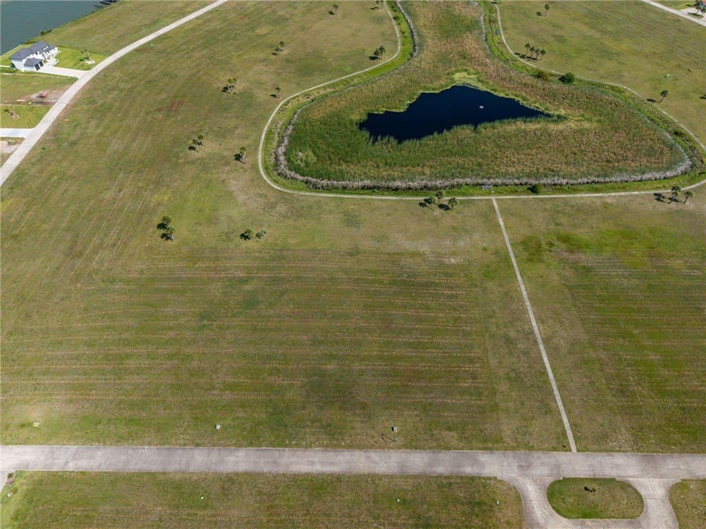 0.3 acres in Calhoun County - photo 4