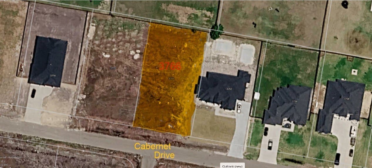 0.5 acres in Nueces County