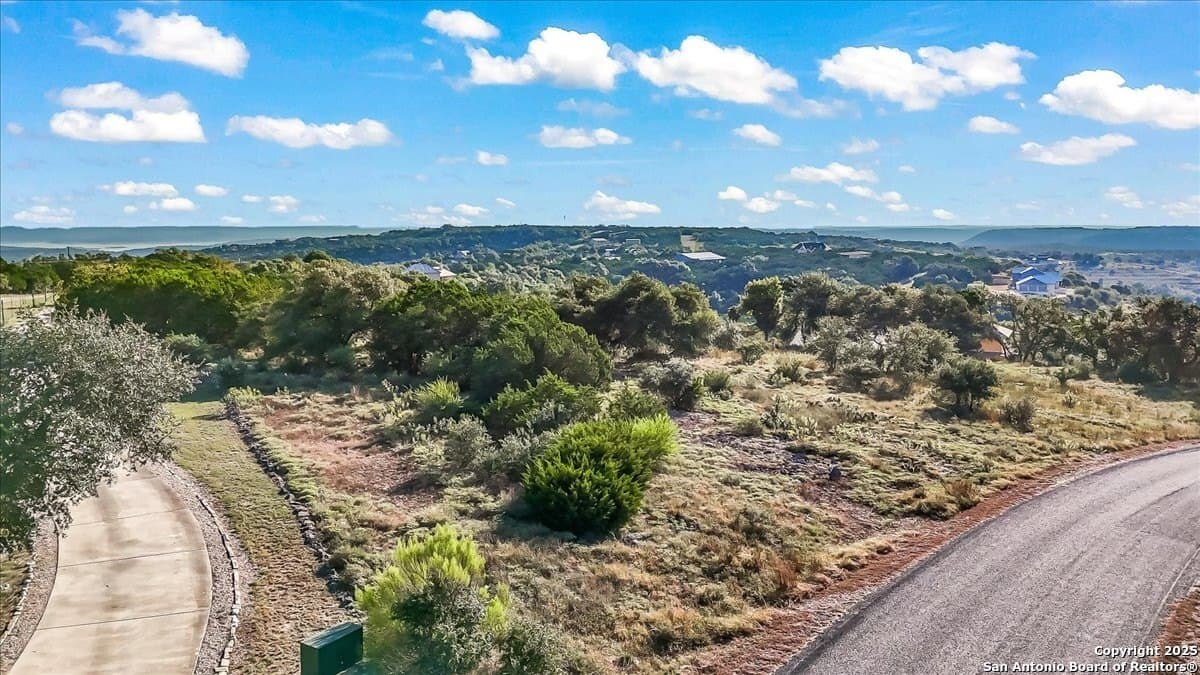 5.01 acres in Comal County - photo 12