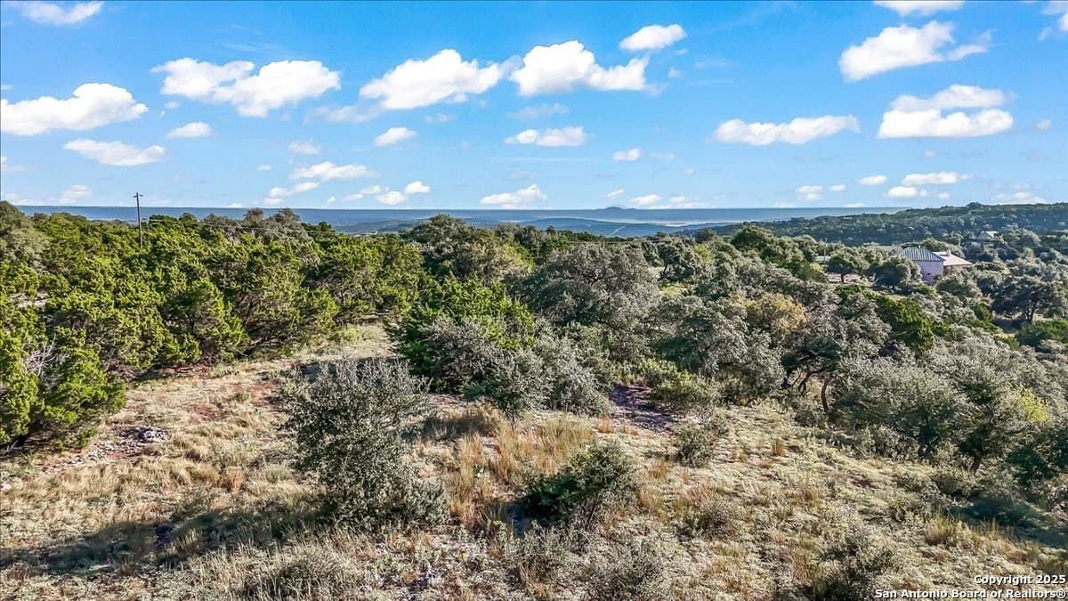 5.01 acres in Comal County - photo 13
