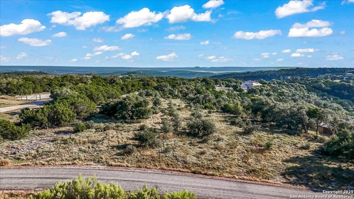 5.01 acres in Comal County - photo 11