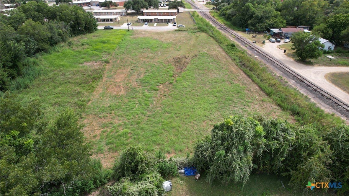 1.1 acres in Milam County - photo 2