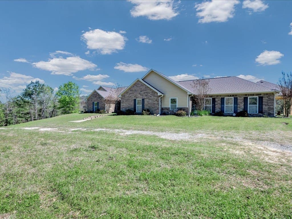 105 acres in Texas County featured view
