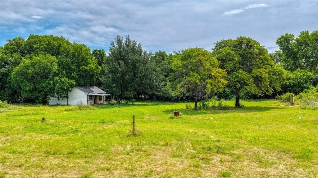 0.84 acres in Parker County featured view
