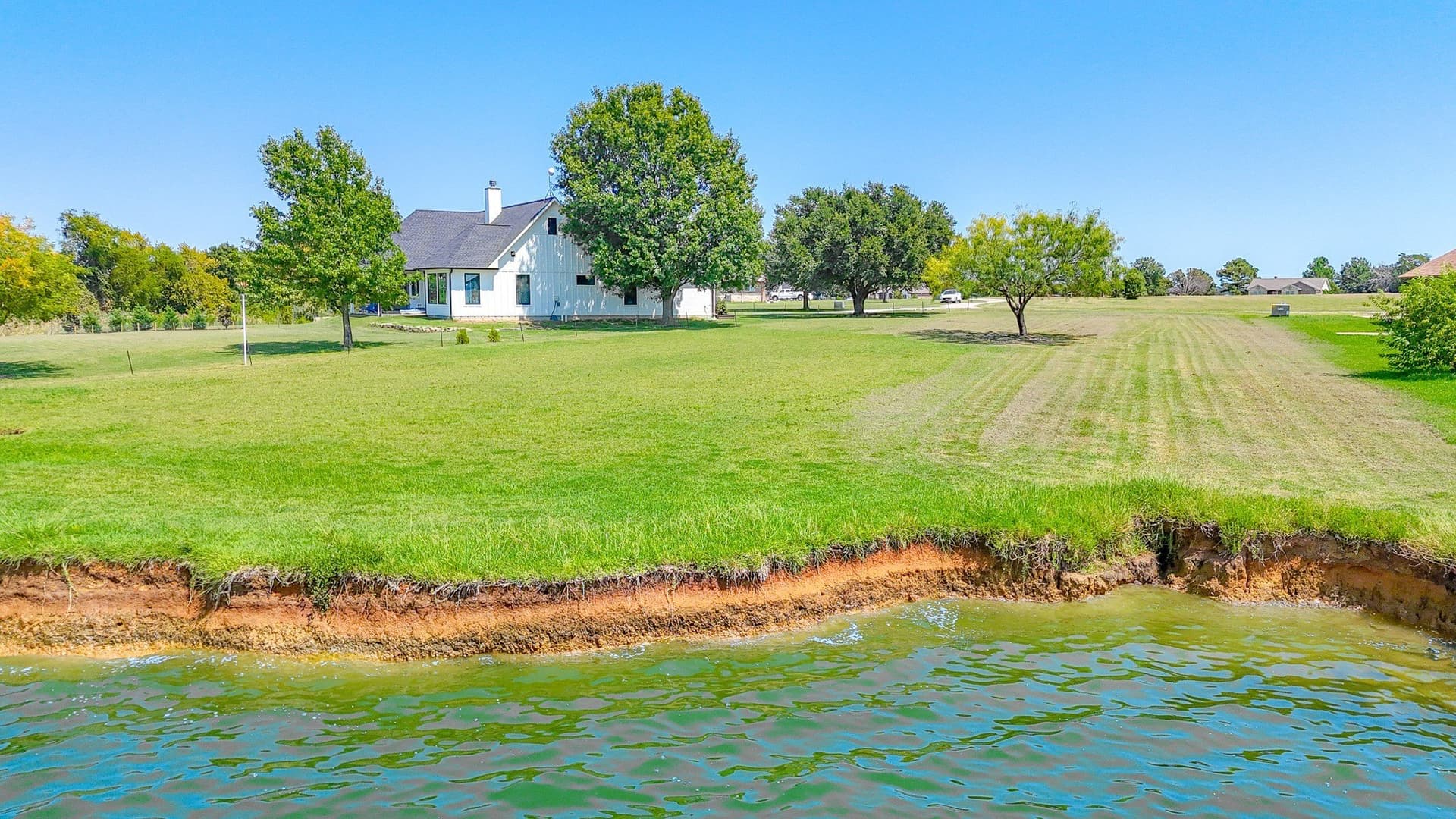 0.69 acres in Navarro County - photo 14