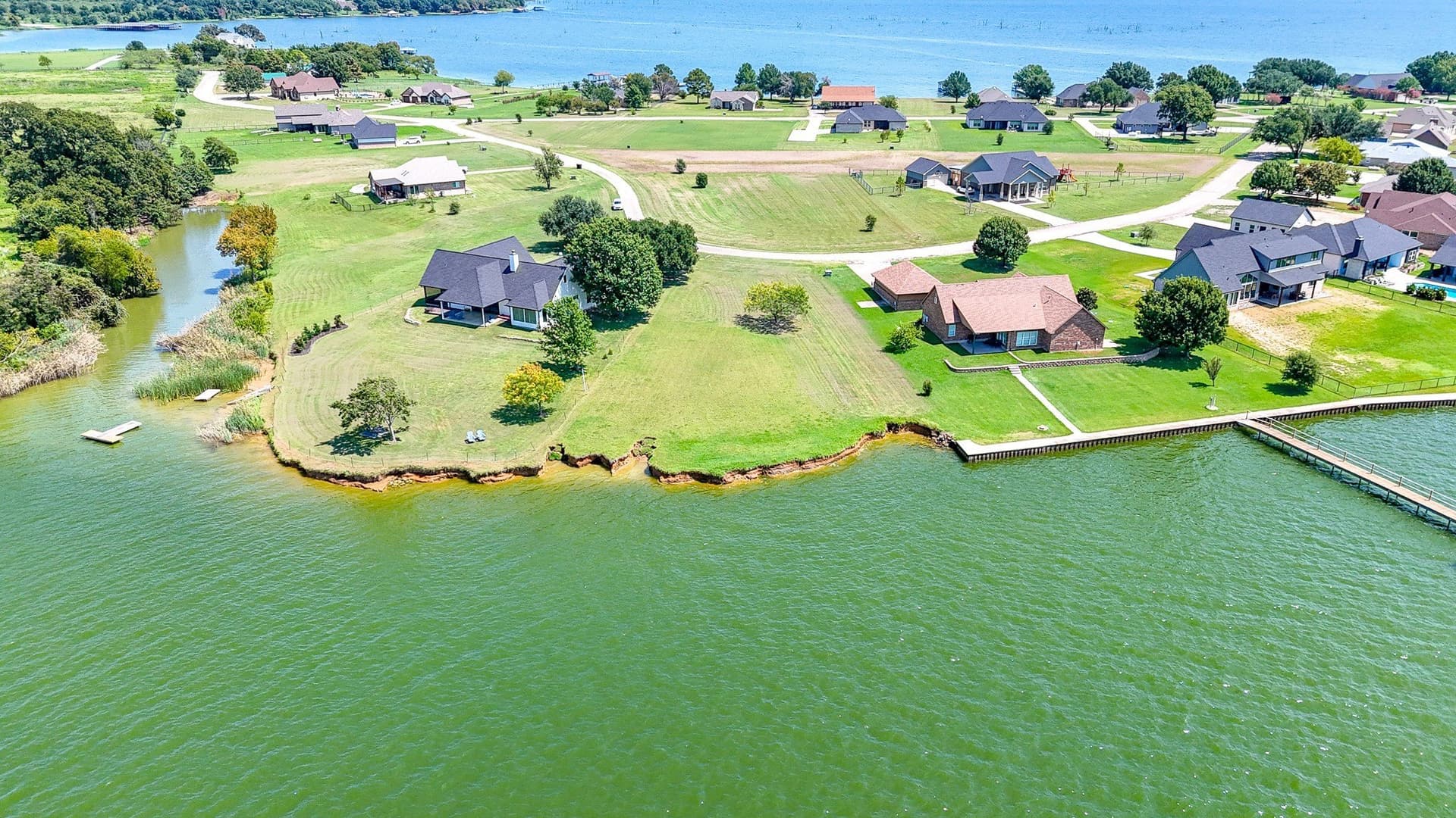 0.69 acres in Navarro County - photo 9