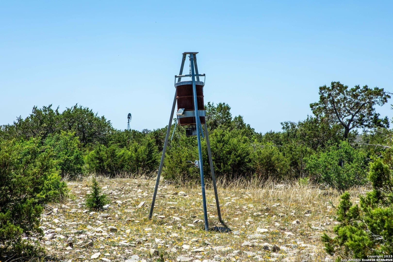 40 acres in Edwards County - photo 11