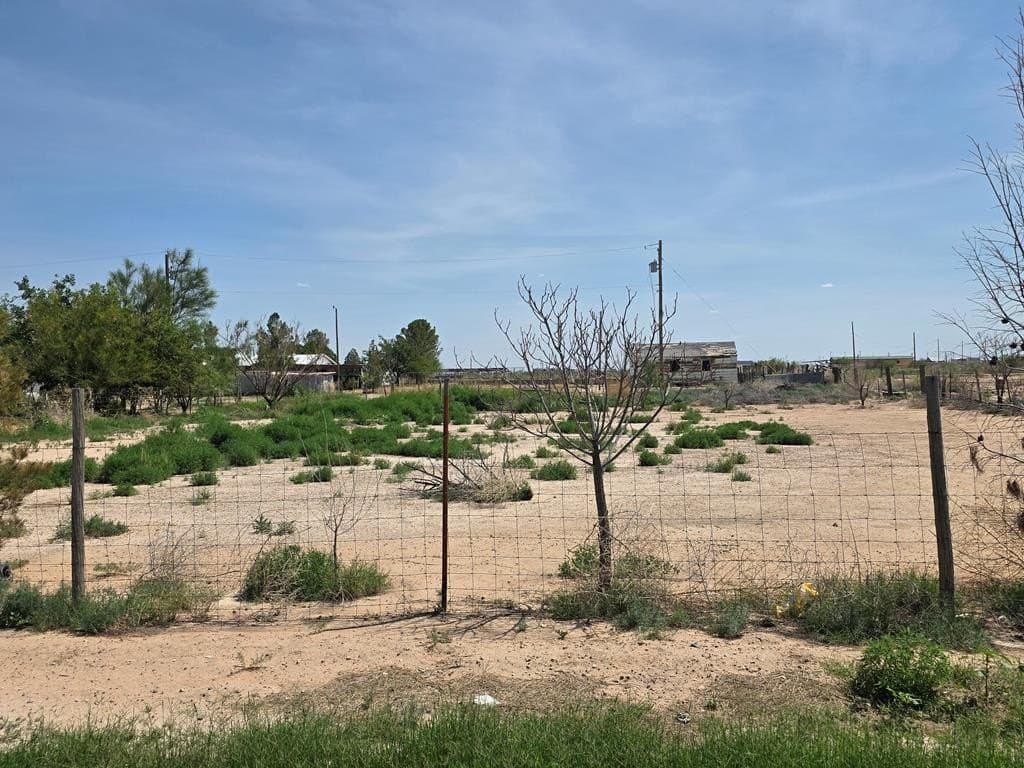 0.53 acres in Reeves County