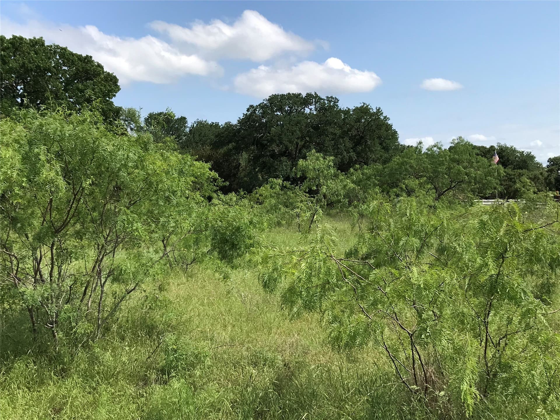 0.92 acres in Hill County