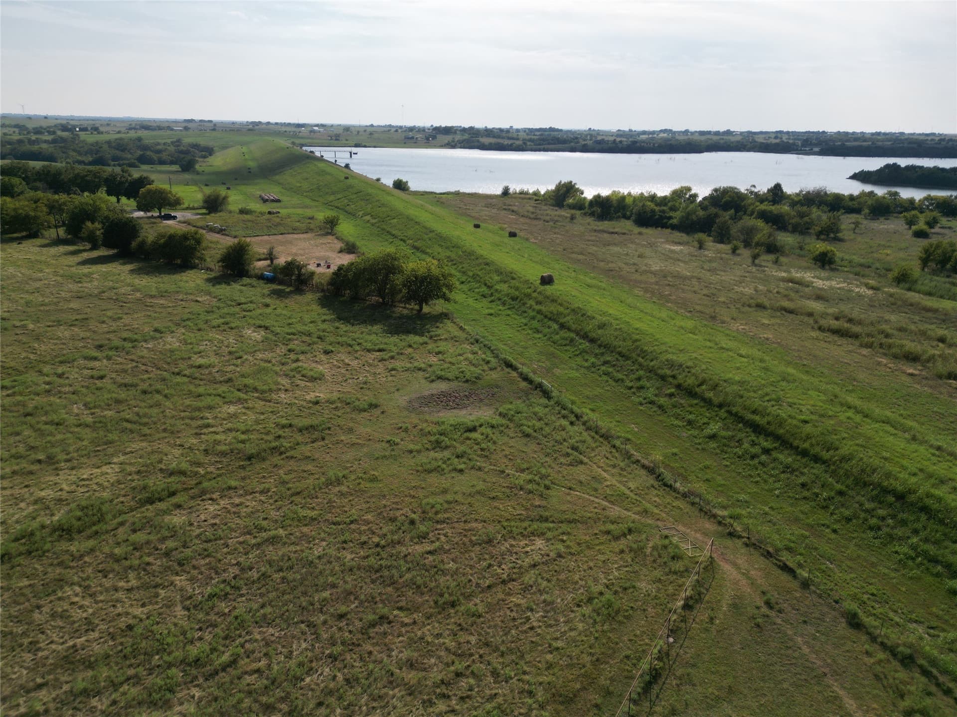1.6 acres in Cooke County featured view
