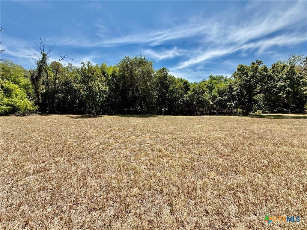 0.45 acres in Victoria County